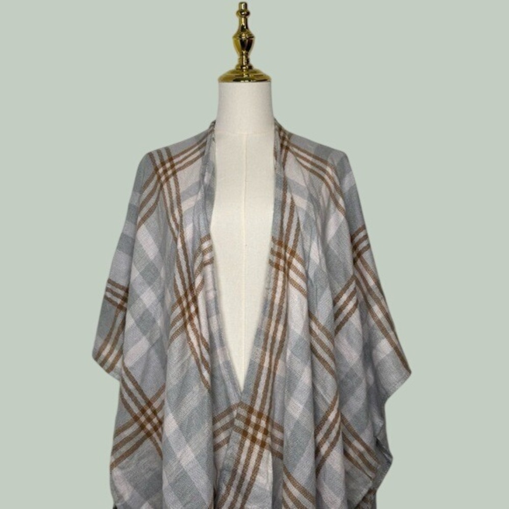 three dots shawl wrap louisa plaid grey coquette model off duty country NWT